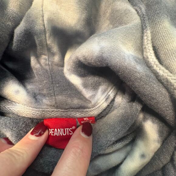 Peanuts Snoopy Halloween Hoodie NWT Size XL - Picture 3 of 6